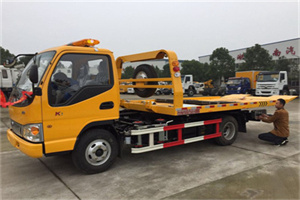 宝坻哪里有拖车服务