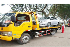 宝坻附近24小时汽车拖车服务热线